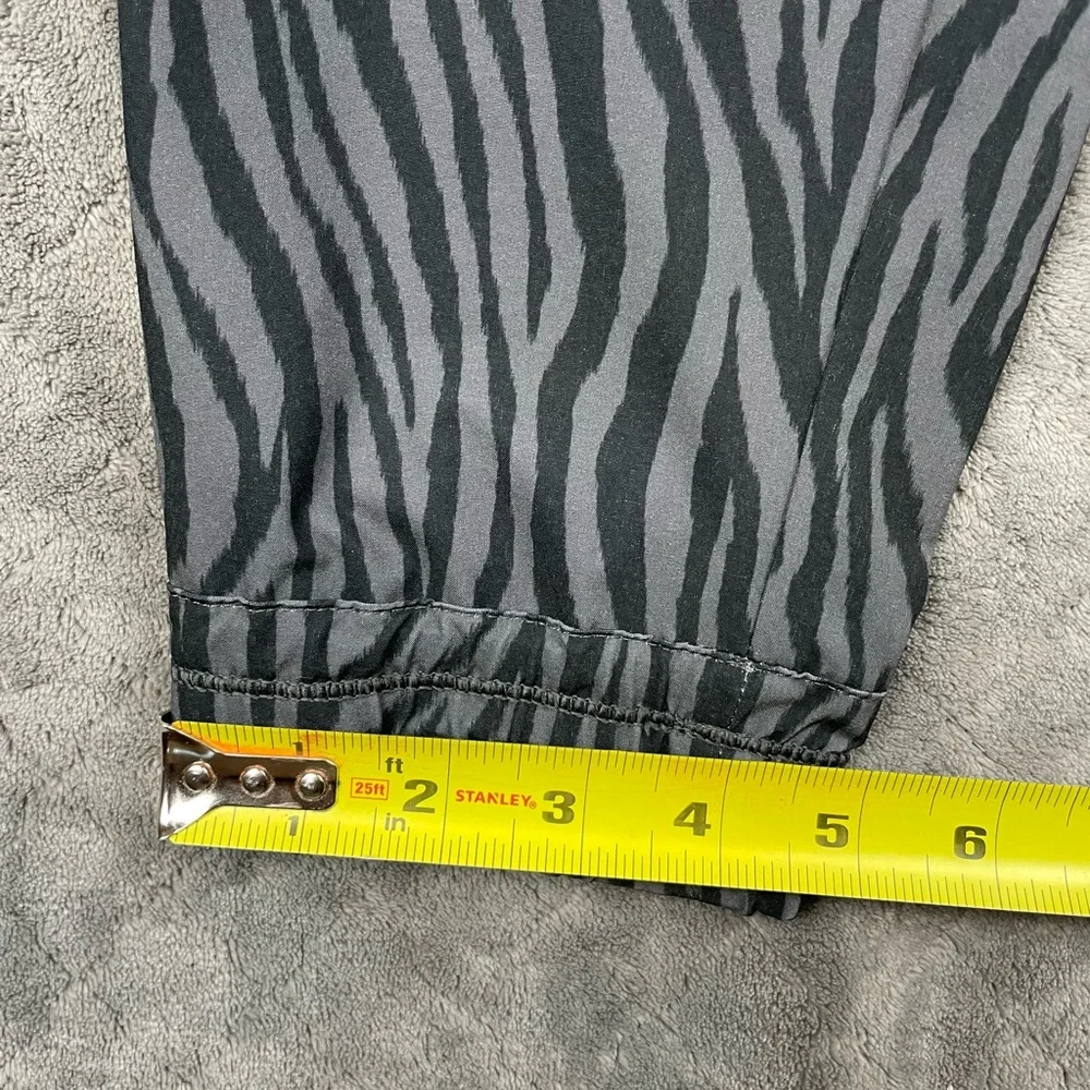 Tommy Bahama‎ IslandZone Men’s Small Gray Zebra Print Jogger Pants